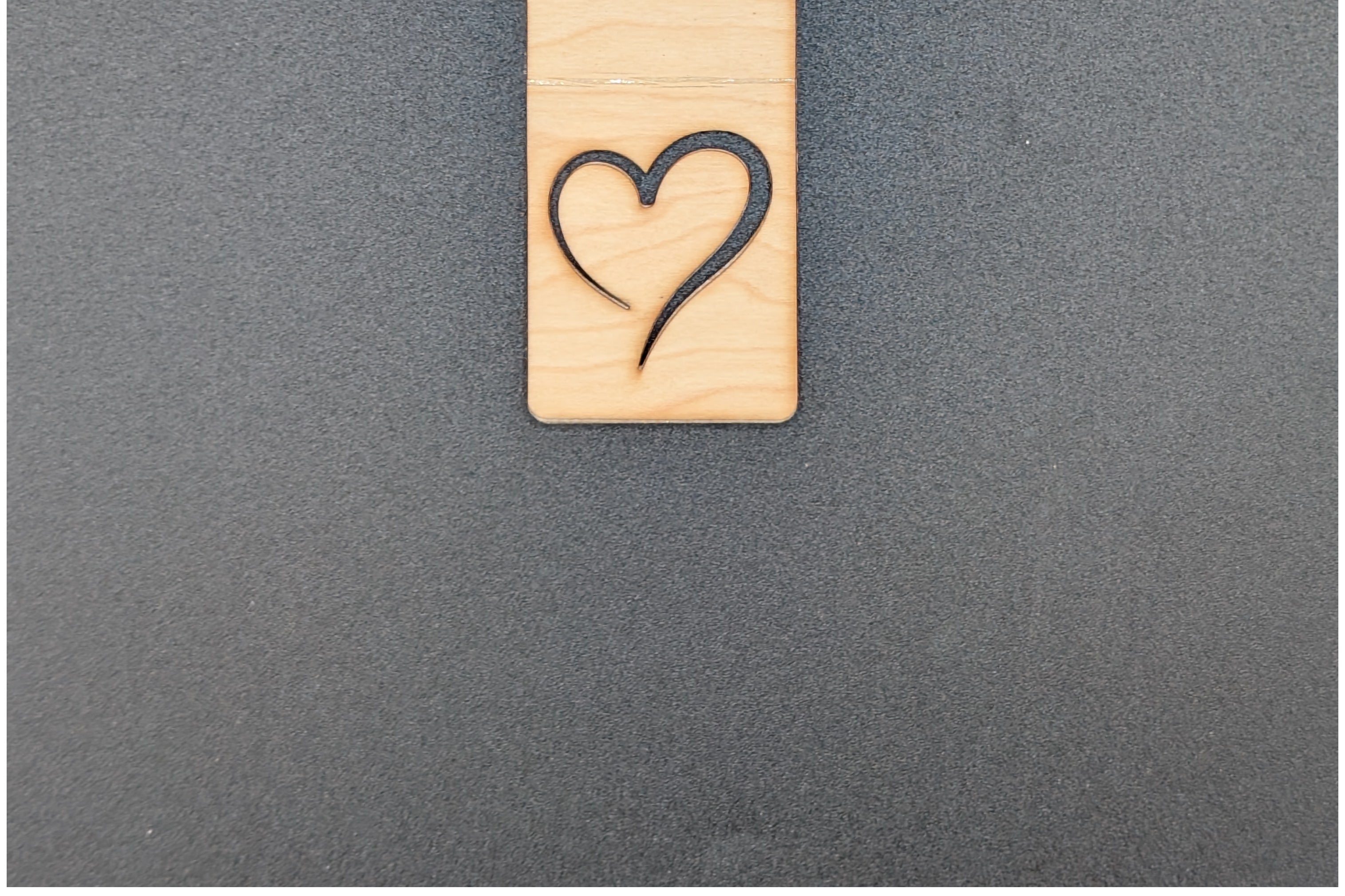BMK-HEART-ML-NM main-bottom